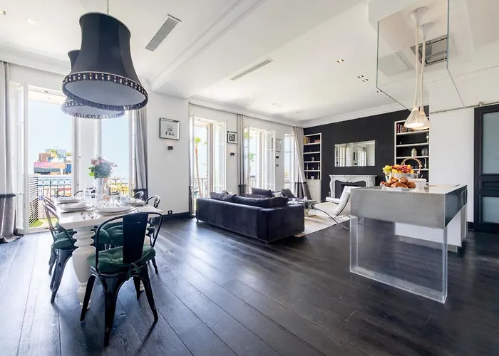 Prestige & Comfort Facing The Palais Des Festivals