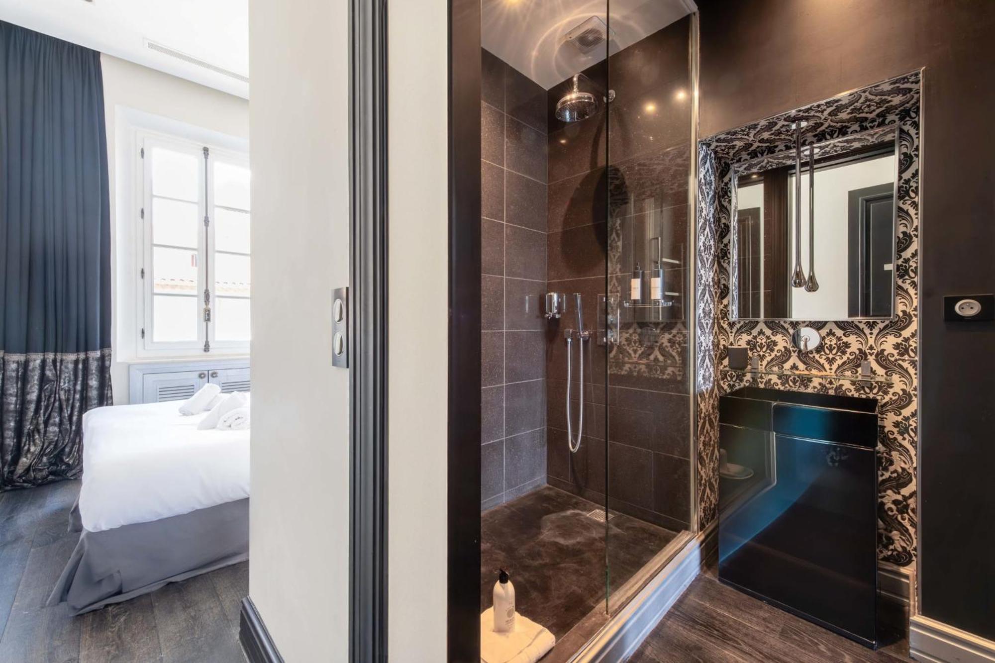 Prestige & Comfort Facing The Palais Des Festivals Cannes
